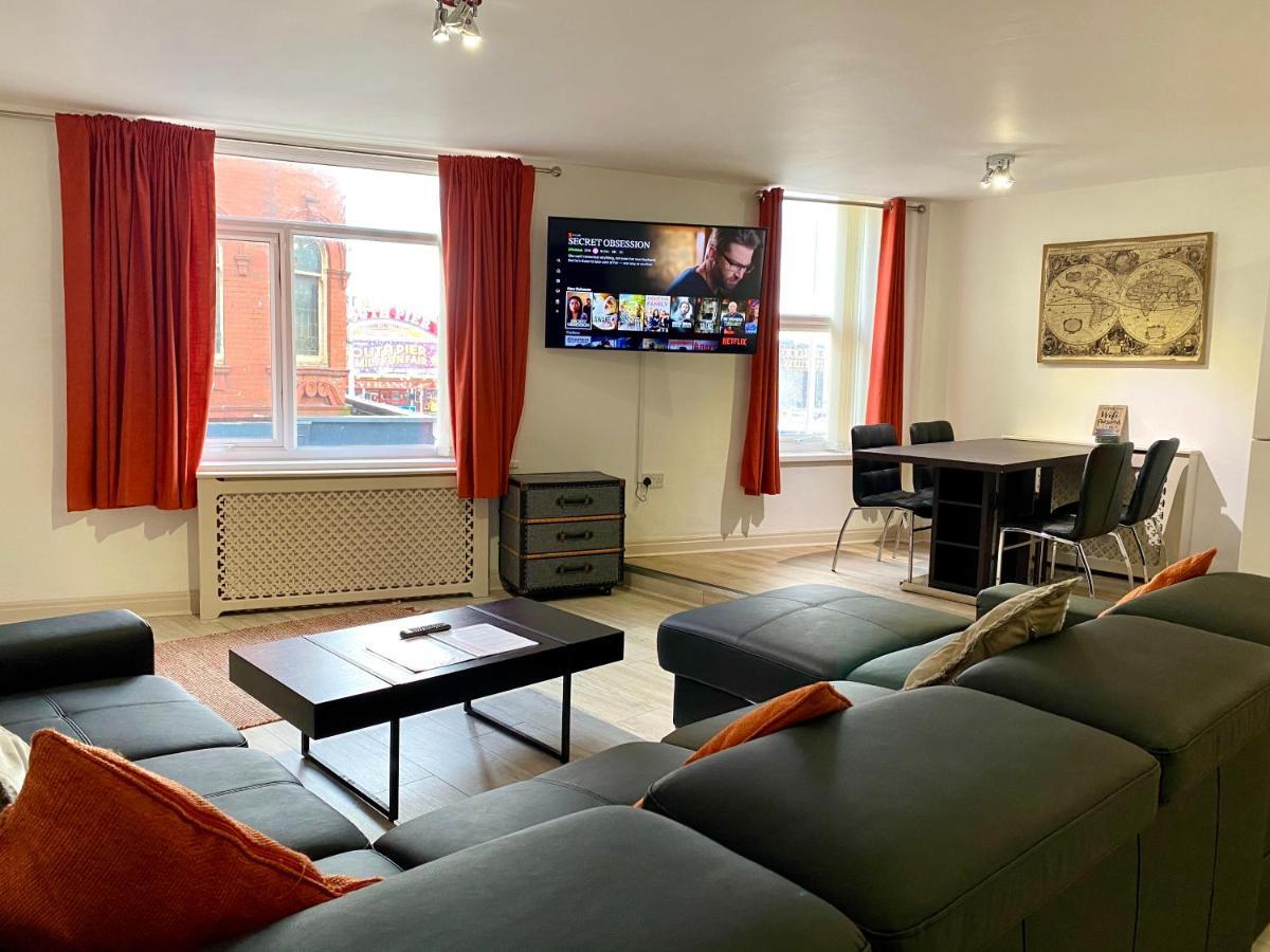 Simpson Beach View Apartments By Blackpool Service Apartments Extérieur photo